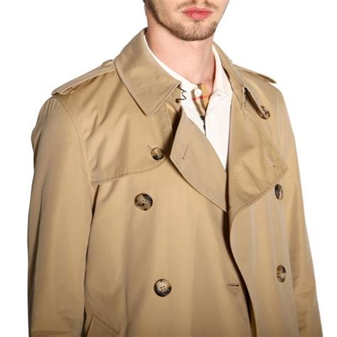 impermeabile beige burberry con jeansuomo|Impermeabili di Burberry da uomo .